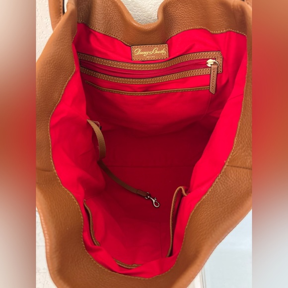 BNWT Dooney & Bourke Belvedere Logo Lock Tote - Picture 5 of 7